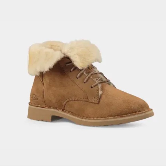 UGG Quincy Chestnut Boots - Picture 10 of 16